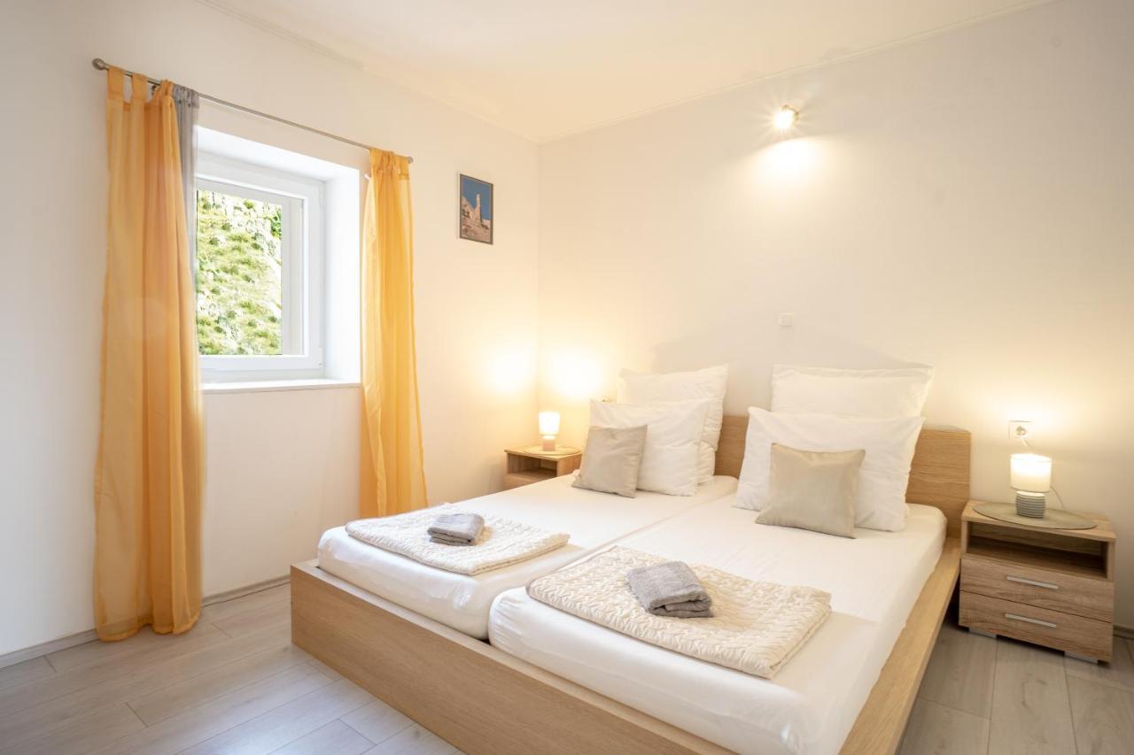 Apartamento Modern Oceanview Metajna Exterior foto